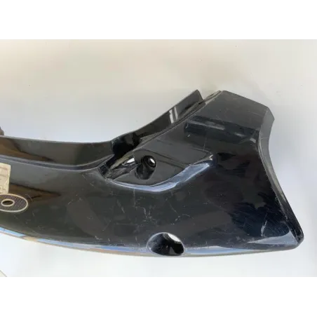 Cache carenage coque arriere gauche SUZUKI GSX F 600 1998-2003