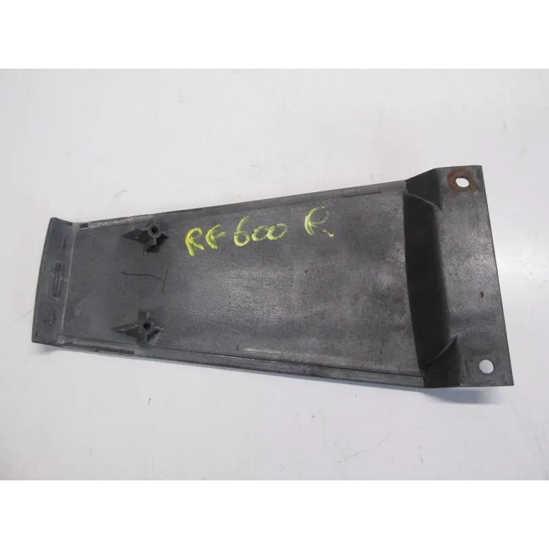 Cache jonction coque arriere SUZUKI RF 600 R 1993-1998