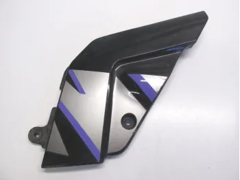 Cache lateral droit SUZUKI GSXR 1100 1993-1996