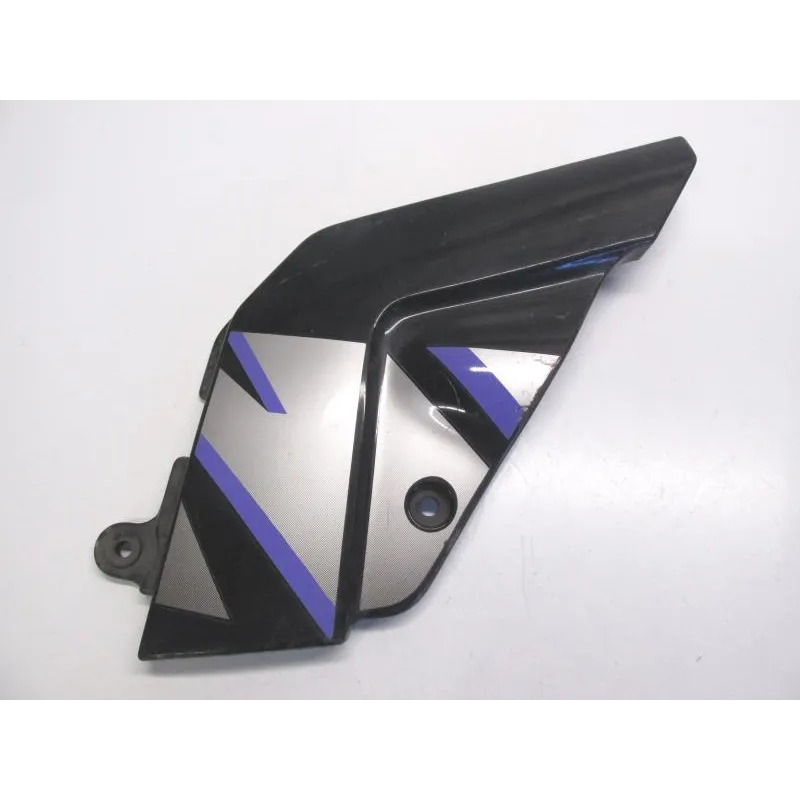 Cache lateral droit SUZUKI GSXR 1100 1993-1996