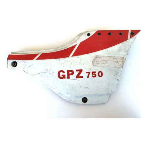 Cache carenage sous selle droit KAWASAKI GPZ 750 1983-1985