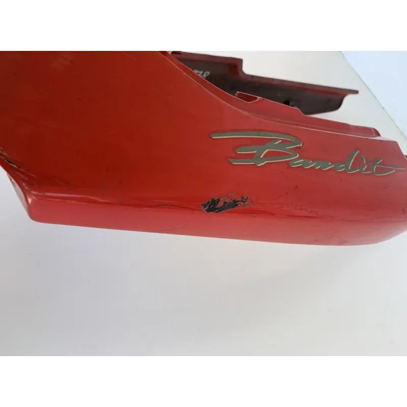 Cache carenage coque arriere SUZUKI GSF 400 1991-1993 BANDIT