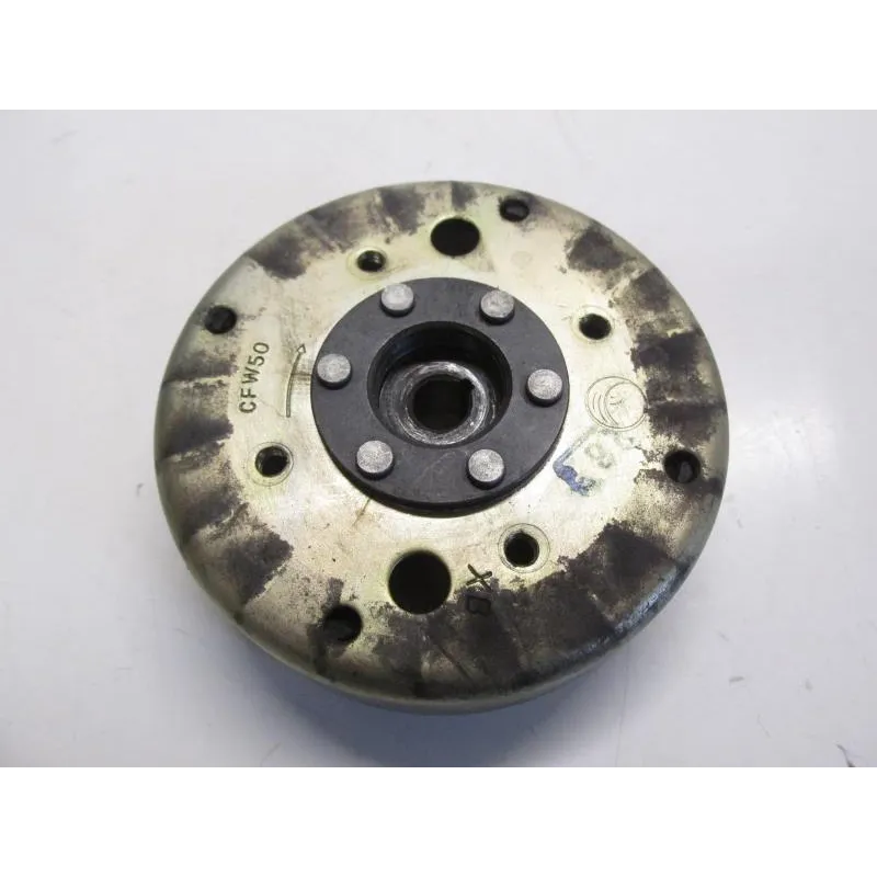 Rotor volant moteur PEUGEOT KISBEE 50 2011-2012 4T