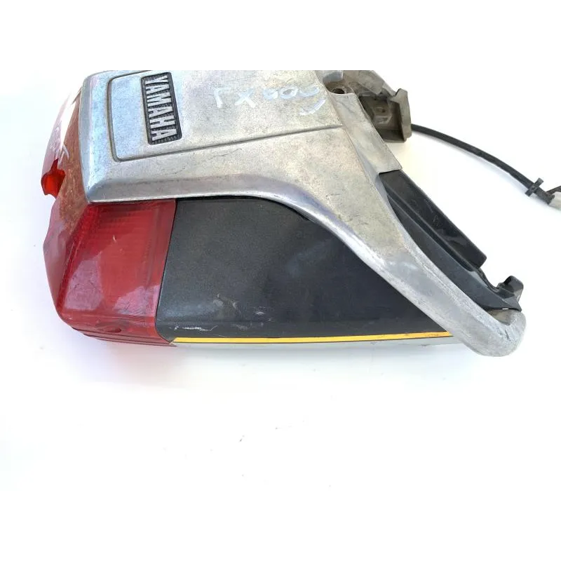 Cache carenage coque arriere YAMAHA XJ 600 1984-1991