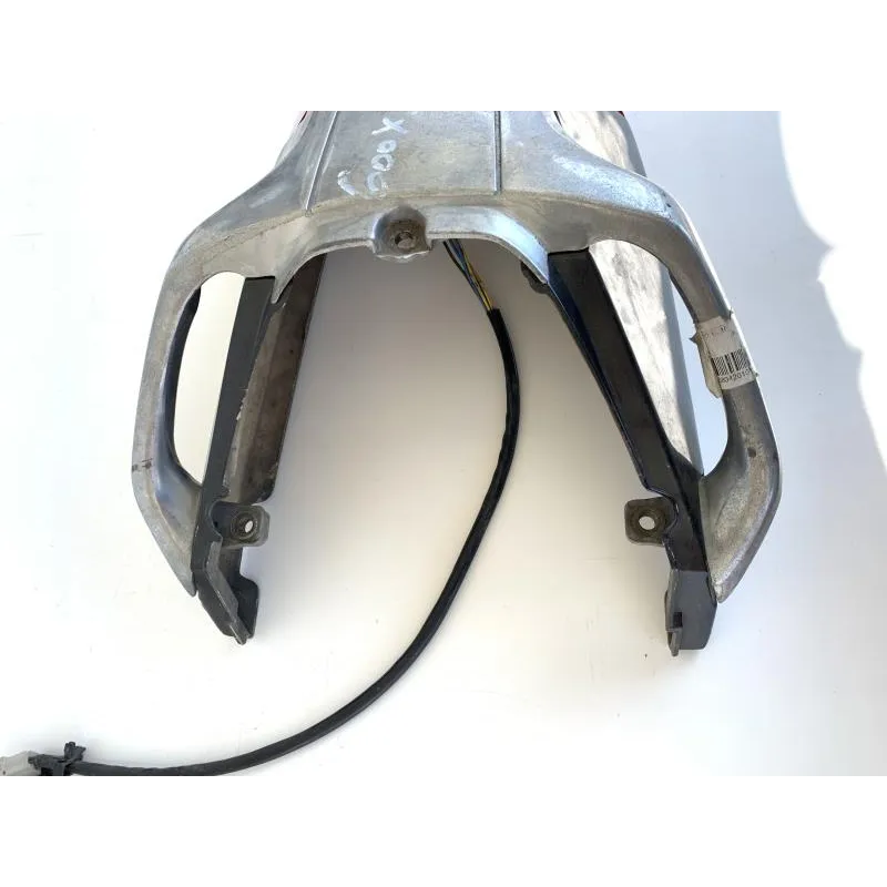 Cache carenage coque arriere YAMAHA XJ 600 1984-1991