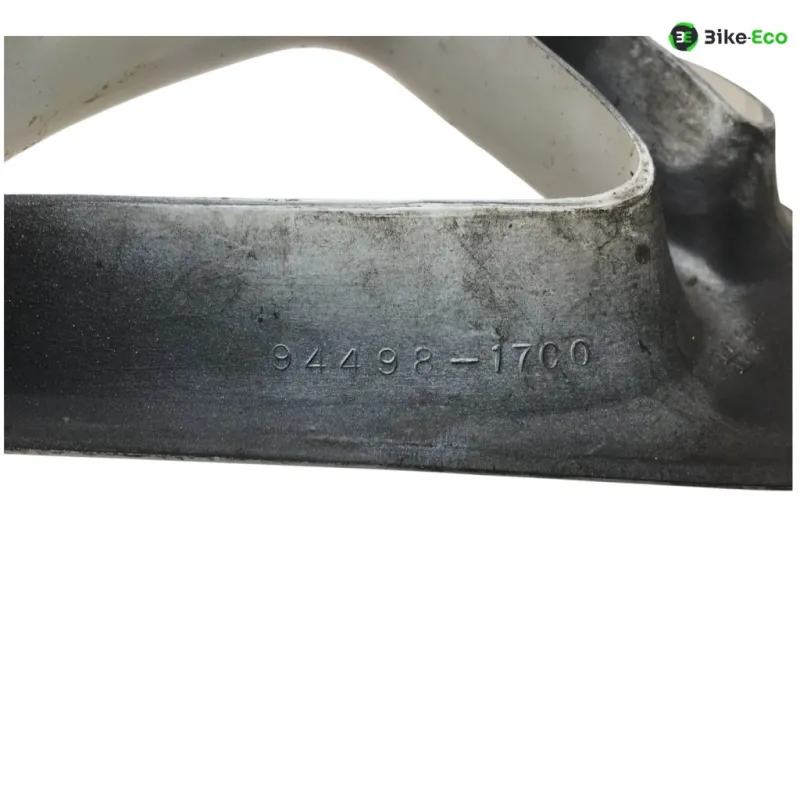 Cache carenage centrale sabot SUZUKI GSXR 1100 1986-1988