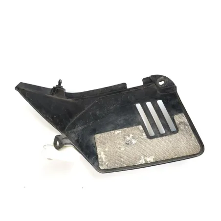 Cache carenage sous selle droit SUZUKI DR 125 S 1990-1993