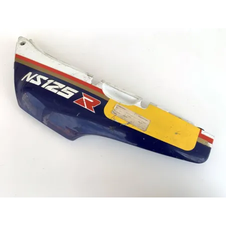 Cache carenage coque arriere gauche HONDA NSR 125 1987-1988