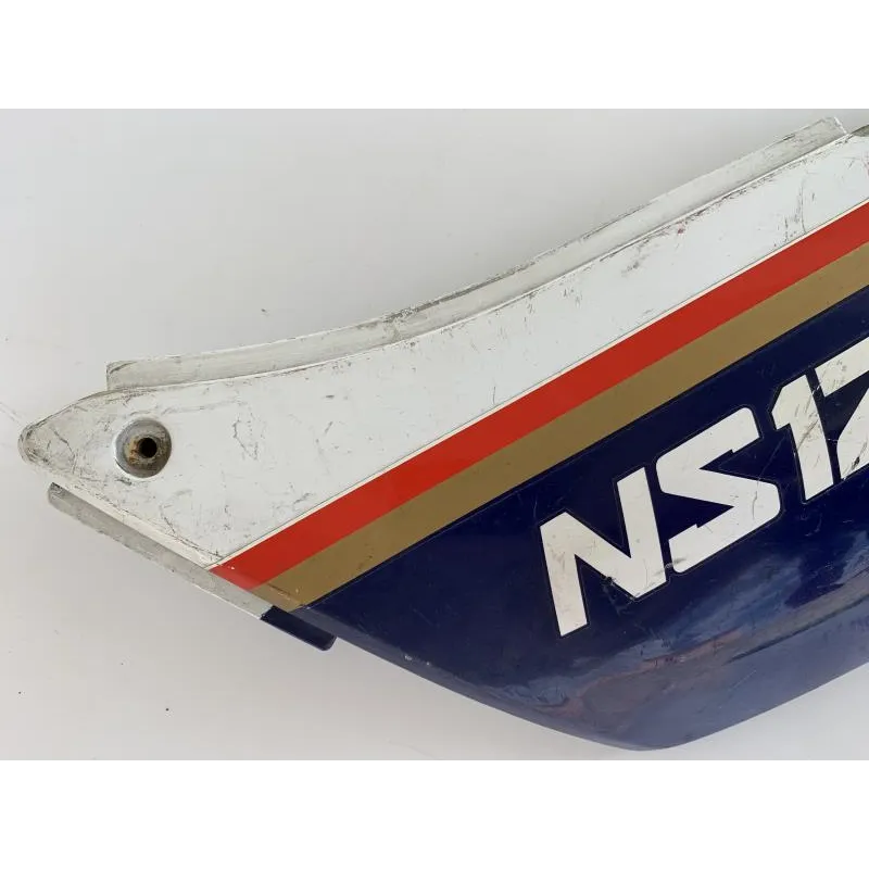 Cache carenage coque arriere gauche HONDA NSR 125 1987-1988