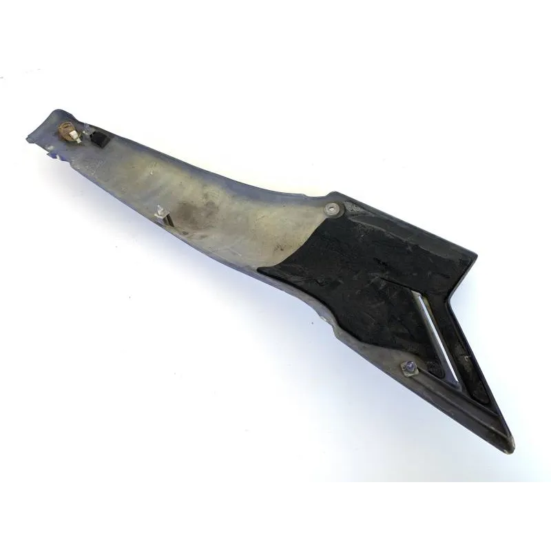 Cache carenage coque arriere droit YAMAHA TZR 125 1990-1992