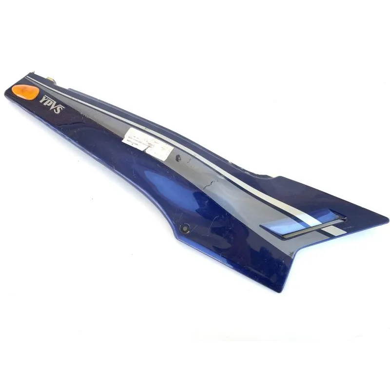 Cache carenage coque arriere droit YAMAHA TZR 125 1990-1992