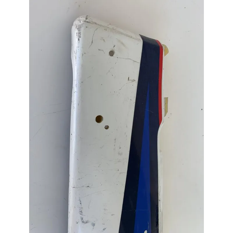 Cache carenage coque arriere droit YAMAHA TZR 125 1990-1992