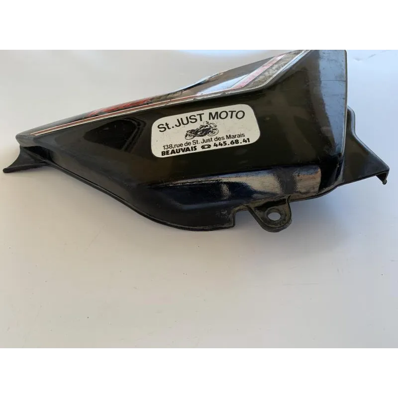Cache carenage sous selle droit SUZUKI RG 80 1980-1983