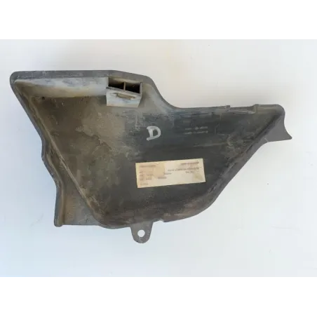 Cache carenage sous selle droit SUZUKI RG 80 1980-1983