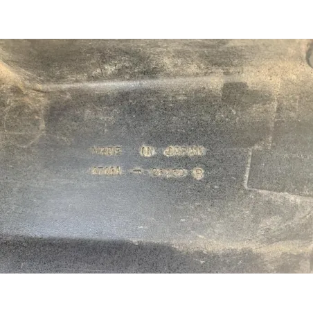 Cache carenage sous selle droit SUZUKI RG 80 1980-1983