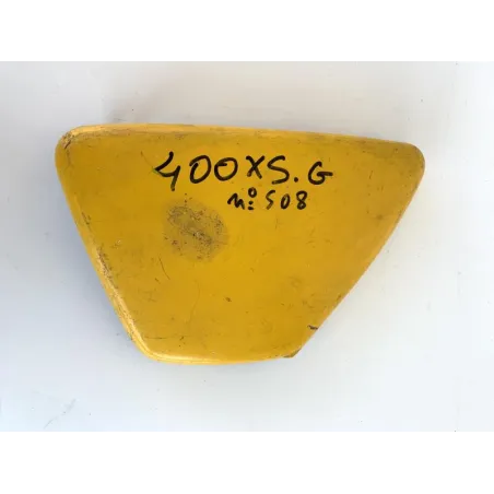 Cache carenage sous selle gauche YAMAHA XS 400 1980-1983 CUSTOM