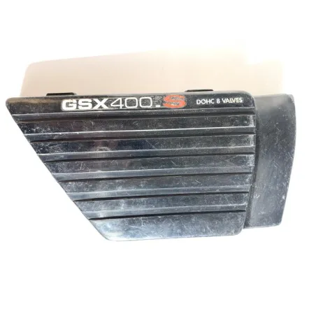 Cache carenage sous selle droit SUZUKI GSX 400 S 1980-1981