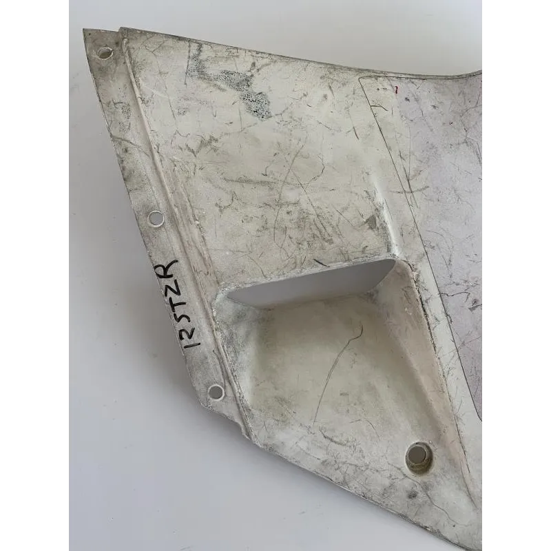 Cache flanc de carenage droit YAMAHA TZR 125 1987-1989