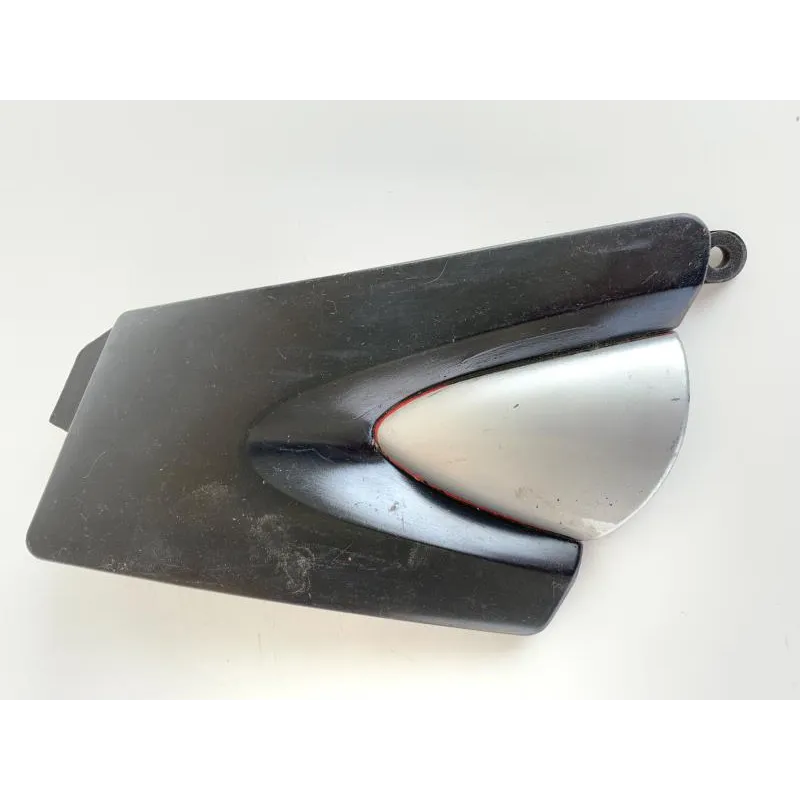 Cache lateral droit SUZUKI GSF 400 1991-1993 BANDIT