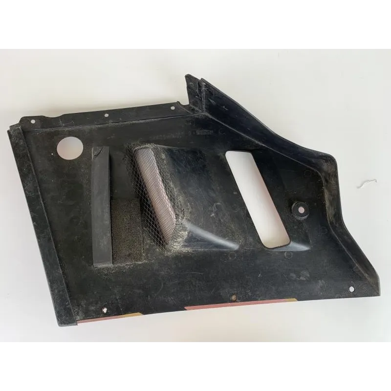 Cache flanc de carenage droit SUZUKI GSXR 1100 1991-1992