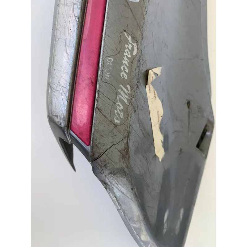 Cache carenage coque arriere gauche SUZUKI RF 600 R 1993-1998