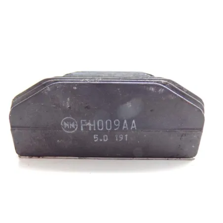Regulateur charge batterie TRIUMPH ROCKET III 2300 2004-2009 CLASSIC