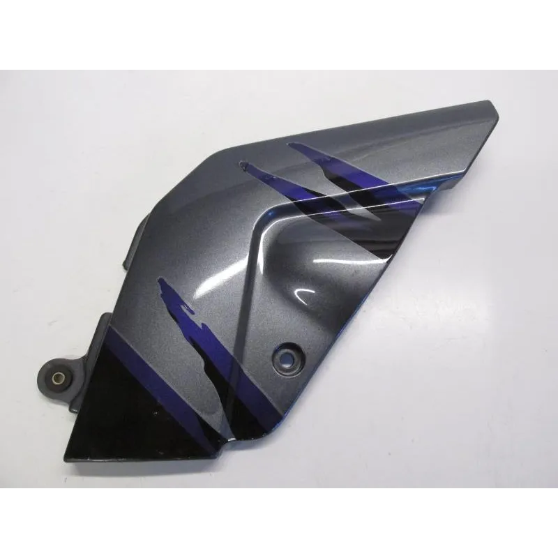 Cache lateral droit SUZUKI GSXR 1100 1993-1996