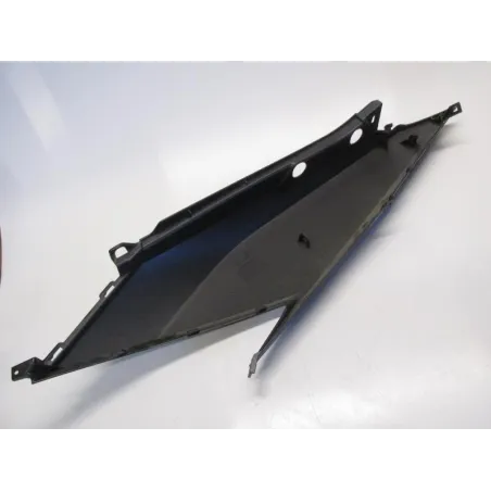 Cache carenage coque arriere droit HONDA NSS 125 2015-2017 FORZA