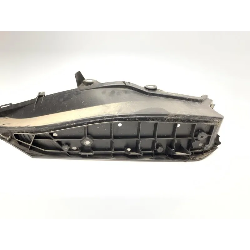 Plancher marche pied gauche HONDA NSS 125 2015-2017 FORZA