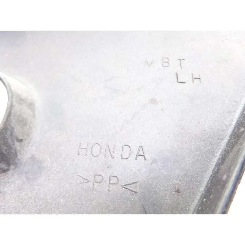 Cache carenage sous selle gauche HONDA XL 1000 V 1999-2001 VARADERO