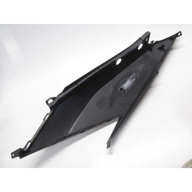Cache carenage coque arriere droit HONDA NSS 125 2017-2018 FORZA