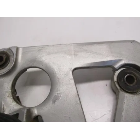 Platine avant droite SUZUKI GSX F 750 1989-1997