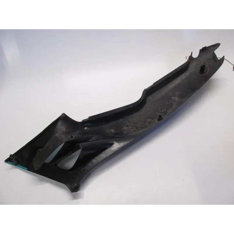 Cache carenage coque arriere droit HONDA CBR 600 F 1996-1998