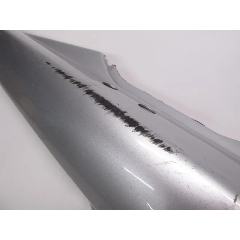 Cache carenage coque arriere droit YAMAHA FZS 600 1998-2001 FAZER