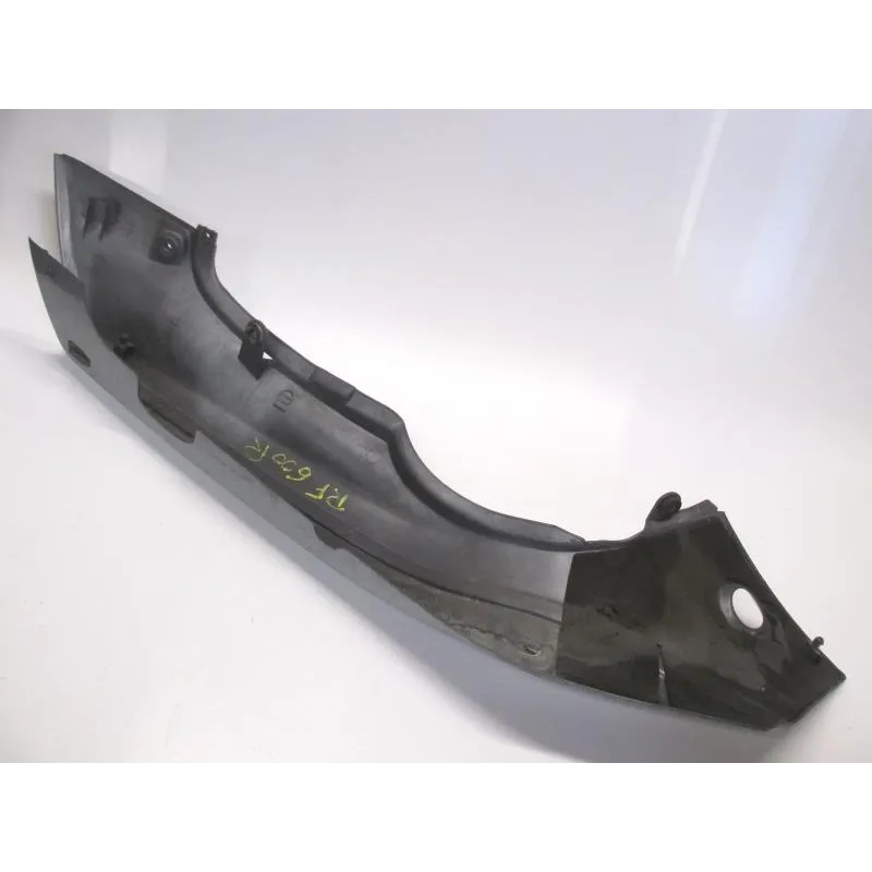 Cache carenage coque arriere gauche SUZUKI RF 600 R 1993-1998