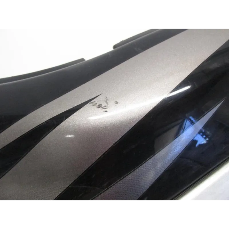 Cache carenage coque arriere gauche SUZUKI GSX F 750 1989-1997