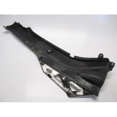 Cache carenage coque arriere gauche SUZUKI GSX F 750 1989-1997