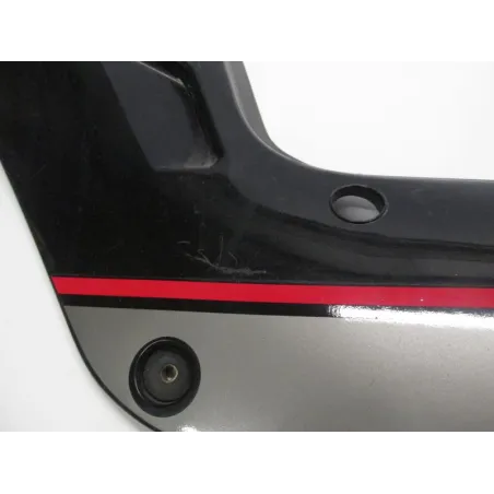 Cache lateral gauche SUZUKI GSX 1100 F 1988-1993
