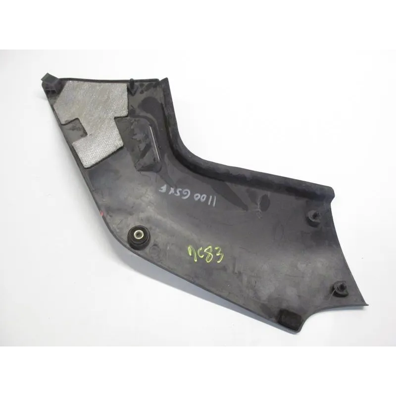 Cache lateral droit SUZUKI GSX 1100 F 1988-1993