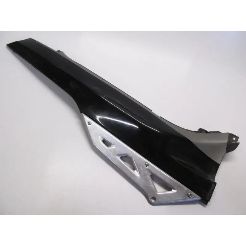 Cache carenage coque arriere gauche SUZUKI GSX F 750 1989-1997