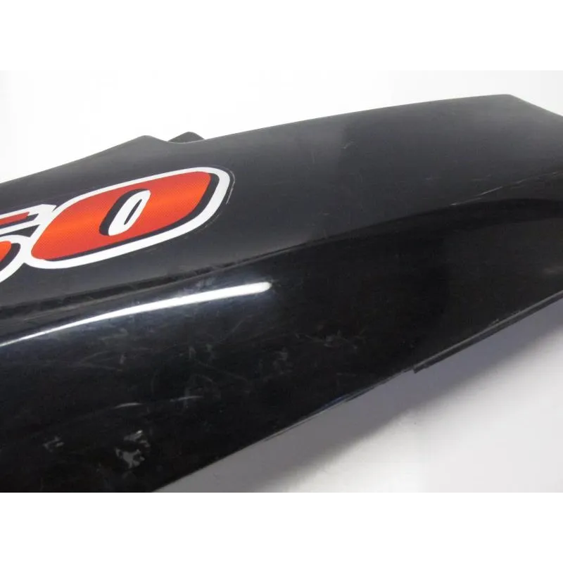 Cache carenage coque arriere gauche SUZUKI GSX F 750 1989-1997