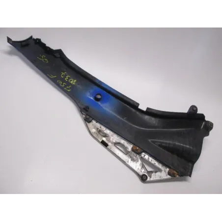 Cache carenage coque arriere gauche SUZUKI GSX F 750 1989-1997