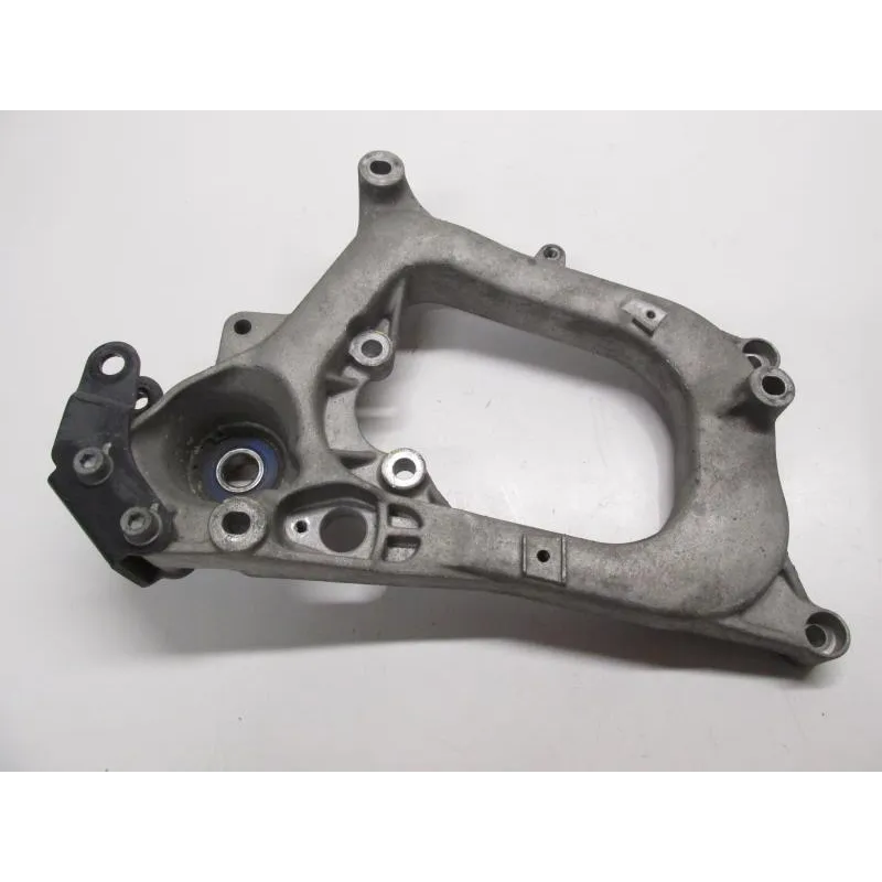 Bras support pot echappement PIAGGIO X EVO 125 2007-2016