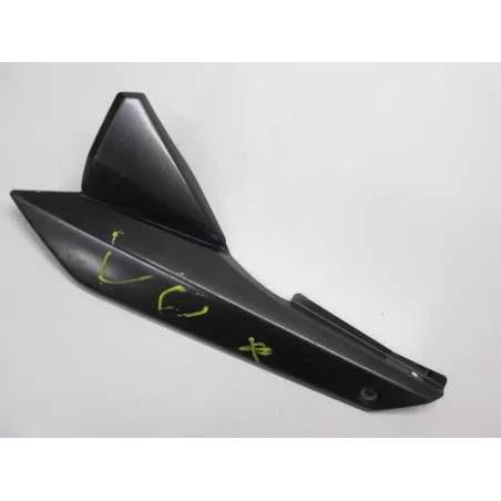 Cache lateral gauche SUZUKI GSF 1200 2006 BANDIT S