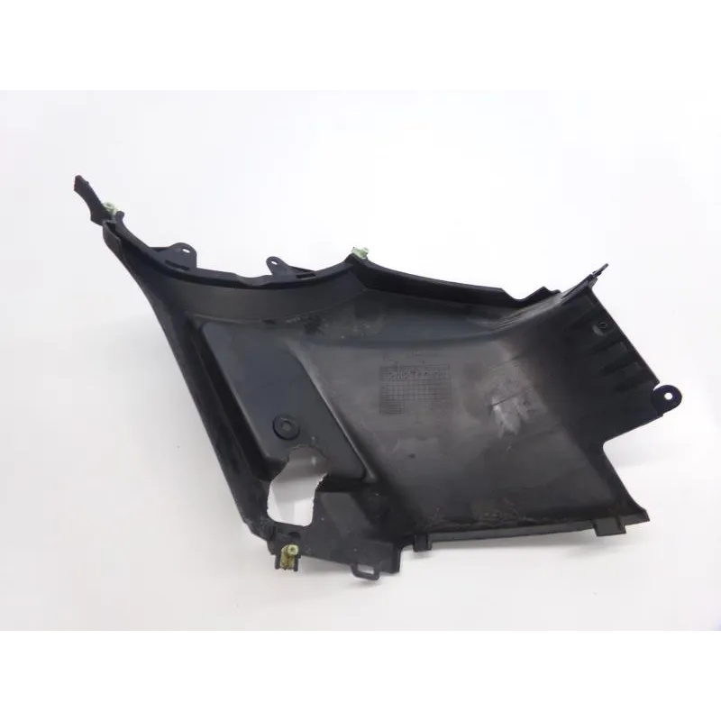 Cache flanc de carenage gauche PEUGEOT KISBEE 50 2011-2012 4T