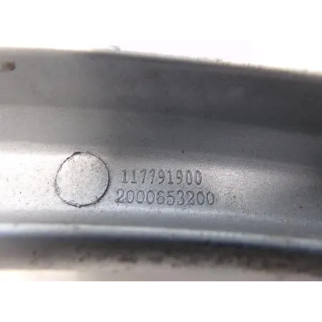 Poignee arriere PEUGEOT KISBEE 50 2011-2012 4T