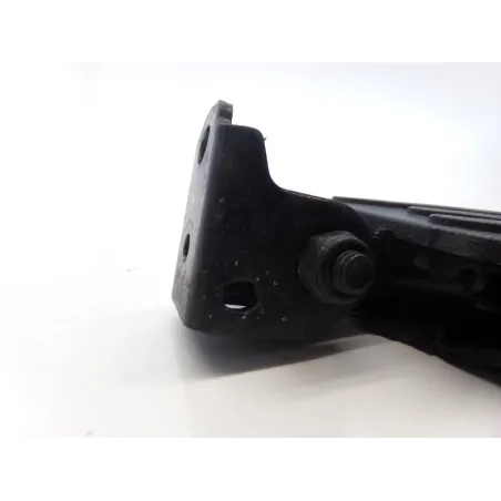 Repose pieds arriere droit PEUGEOT KISBEE 50 2011-2012 4T