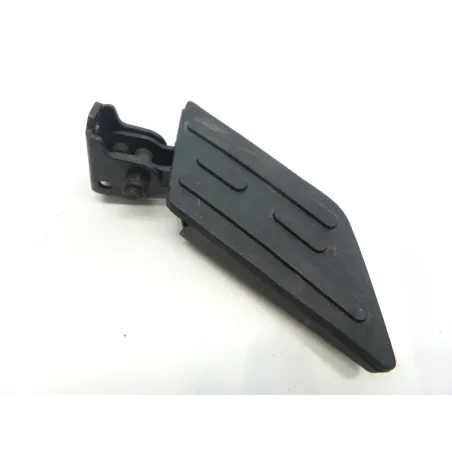 Repose pieds arriere droit PEUGEOT KISBEE 50 2011-2012 4T