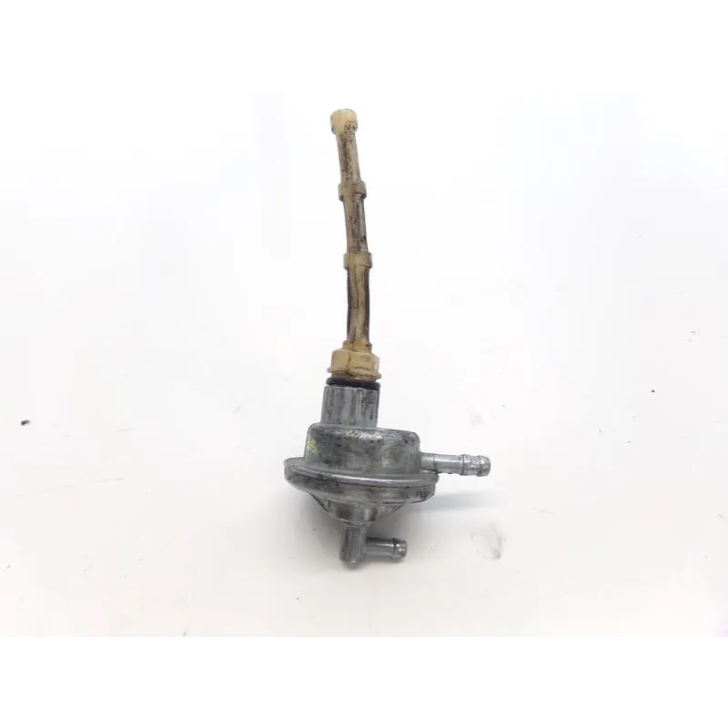 Robinet essence PEUGEOT KISBEE 50 2011-2012 4T