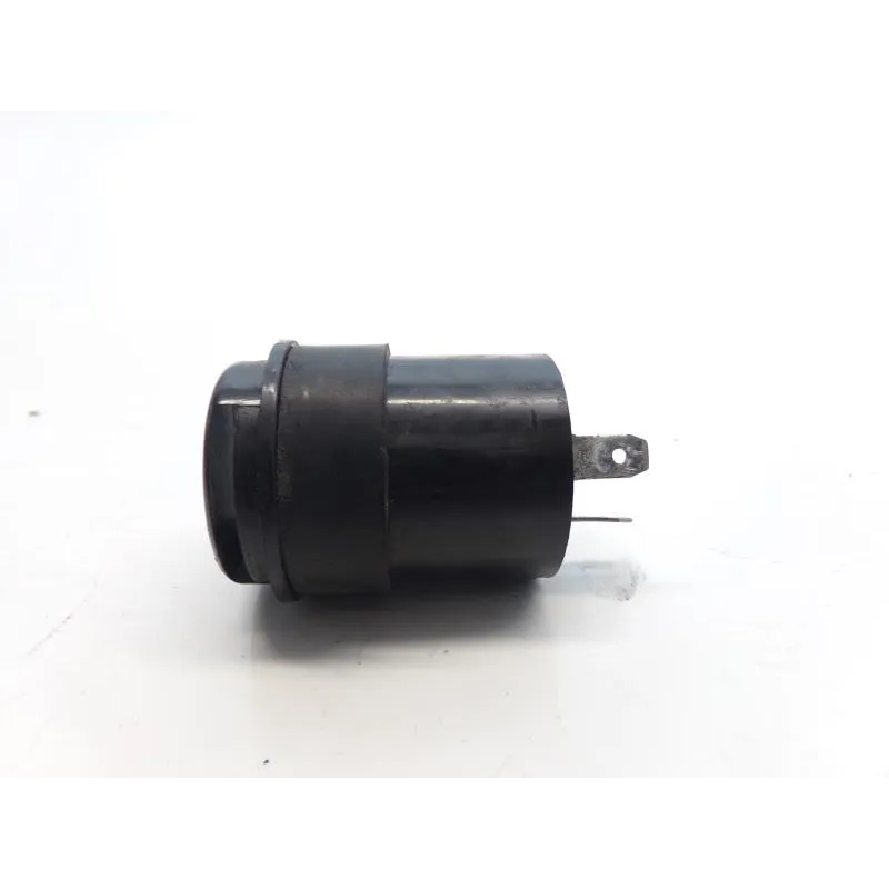 Relais de clignotant PEUGEOT KISBEE 50 2011-2012 4T